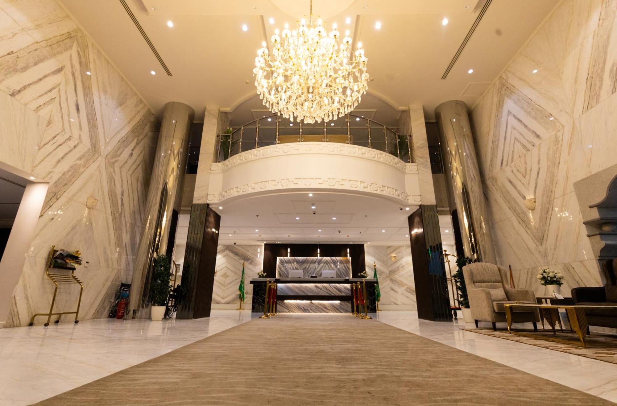 Burj Al Hayat Hotel Suites - Al Olaya Riyadh Exterior photo